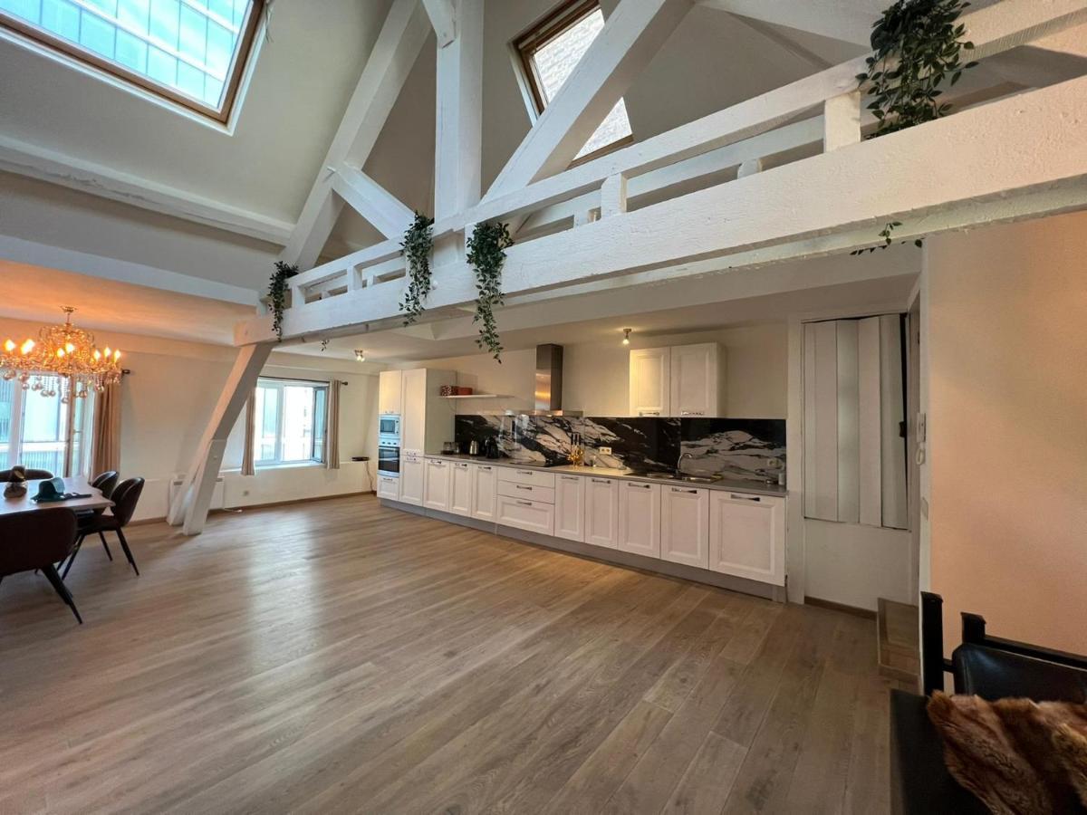 Superbe Appartement En Plein Centre De Bruxelles ブリュッセル エクステリア 写真